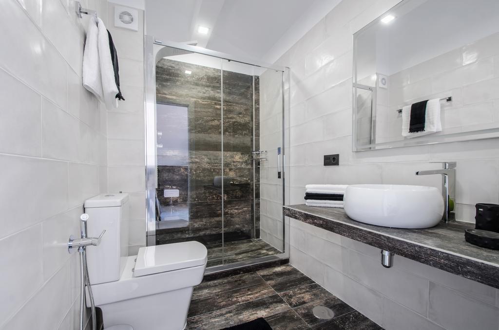 Apartamento Gorgeous 170 Sq.M. Penthouse With Sea View Terraces Benalmádena Exterior foto