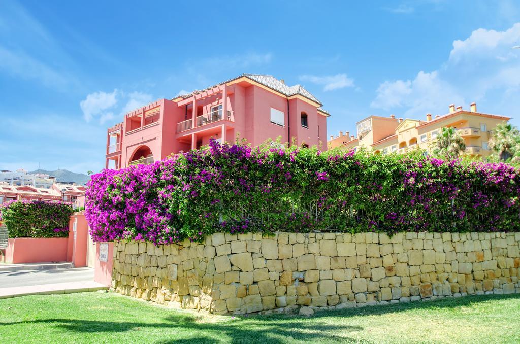 Apartamento Gorgeous 170 Sq.M. Penthouse With Sea View Terraces Benalmádena Exterior foto