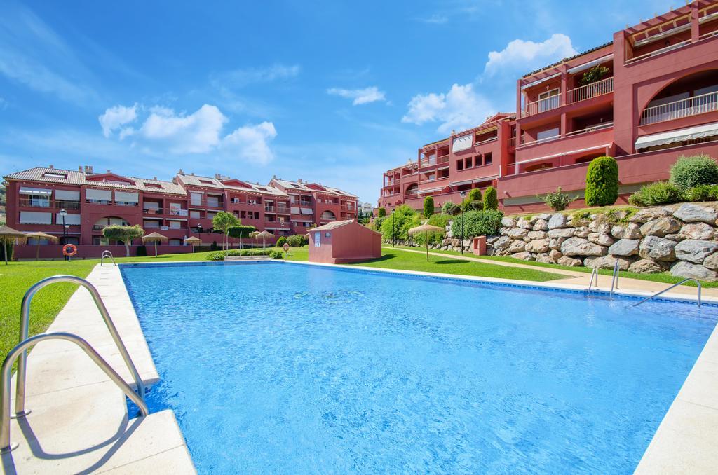 Apartamento Gorgeous 170 Sq.M. Penthouse With Sea View Terraces Benalmádena Exterior foto