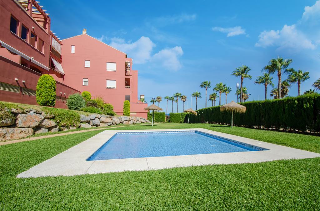 Apartamento Gorgeous 170 Sq.M. Penthouse With Sea View Terraces Benalmádena Exterior foto