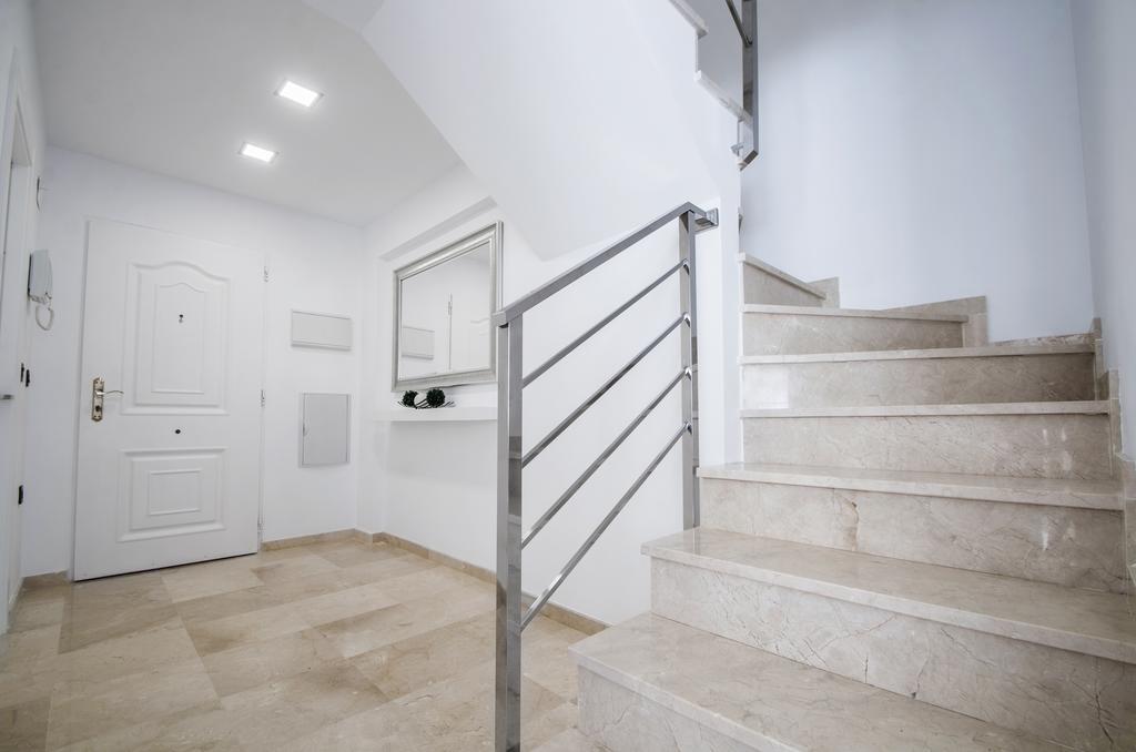 Apartamento Gorgeous 170 Sq.M. Penthouse With Sea View Terraces Benalmádena Exterior foto